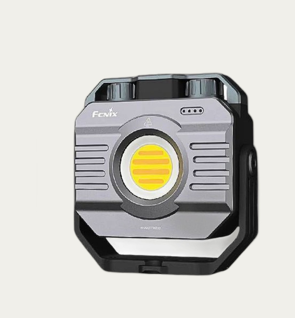 [1389] FENIX CL28R Lantern